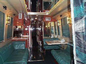NewPrevost6.jpg (34467 bytes)
