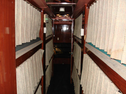 Prevost3new2.jpg (15412 bytes)