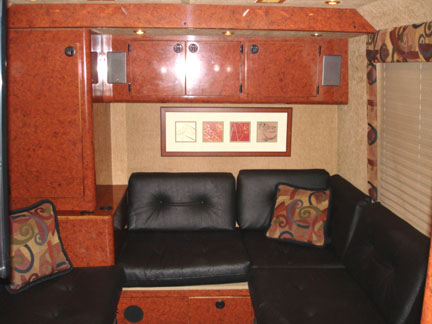 Prevost6c.jpg (30329 bytes)