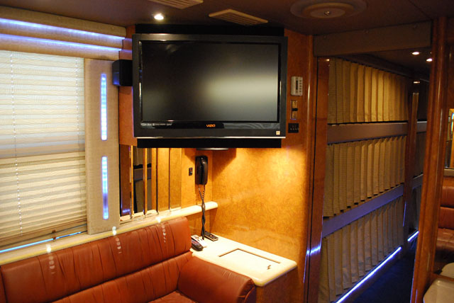 Prevost7f.jpg (23734 bytes)
