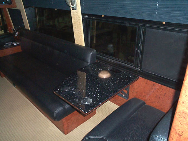Prevost5new3.jpg (21070 bytes)