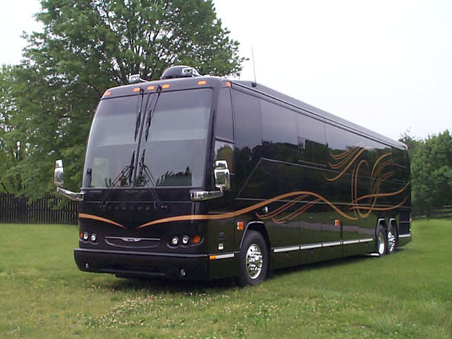 Prevost5new3.jpg (21070 bytes)