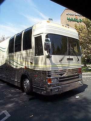 Prevost4c.jpg (31986 bytes)