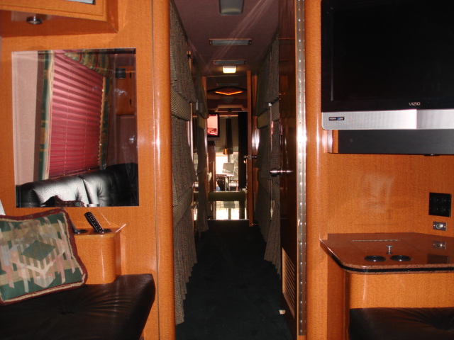 Prevost5new8.jpg (25599 bytes)