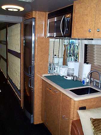 Prevost7f.jpg (23734 bytes)