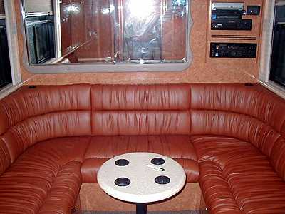 Prevost7f.jpg (23734 bytes)