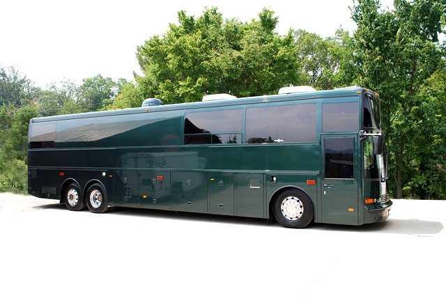 Vanhool2d.jpg (33469 bytes)